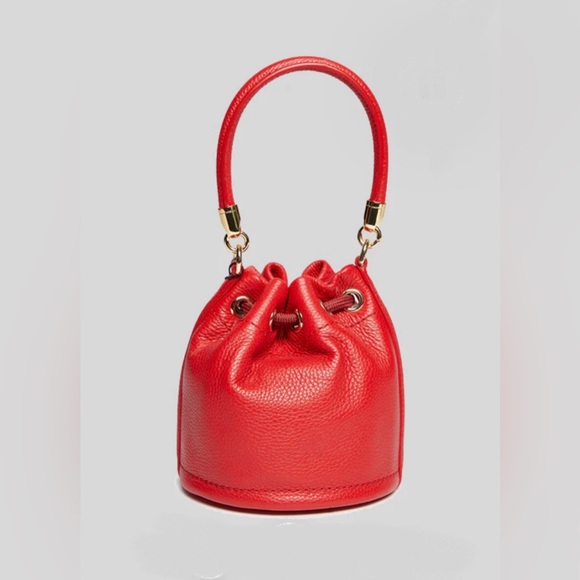 👜🔴MARC JACOBS THE LEATHER MICRO BUCKET - NWT🔴👜 - Picture 14 of 16